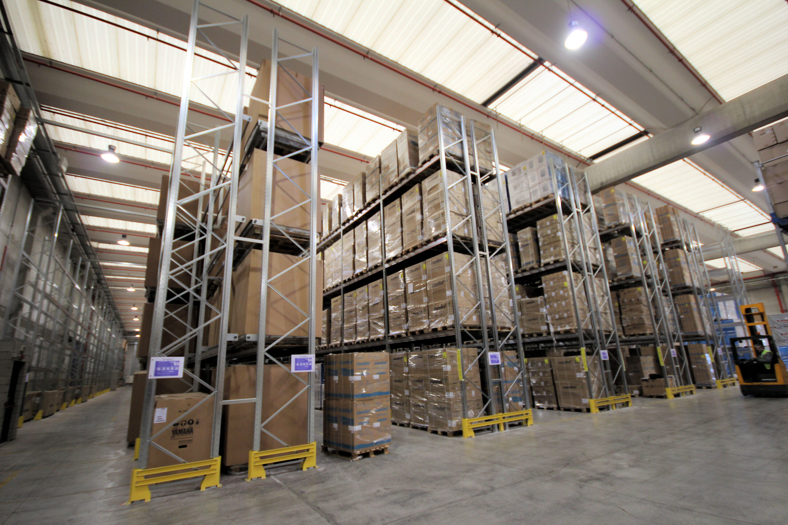 pag.2 foto 1 porta pallets