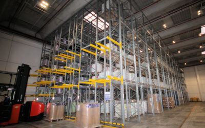 Scaffalature porta pallet: massimizzare spazio e efficienza nel magazzino